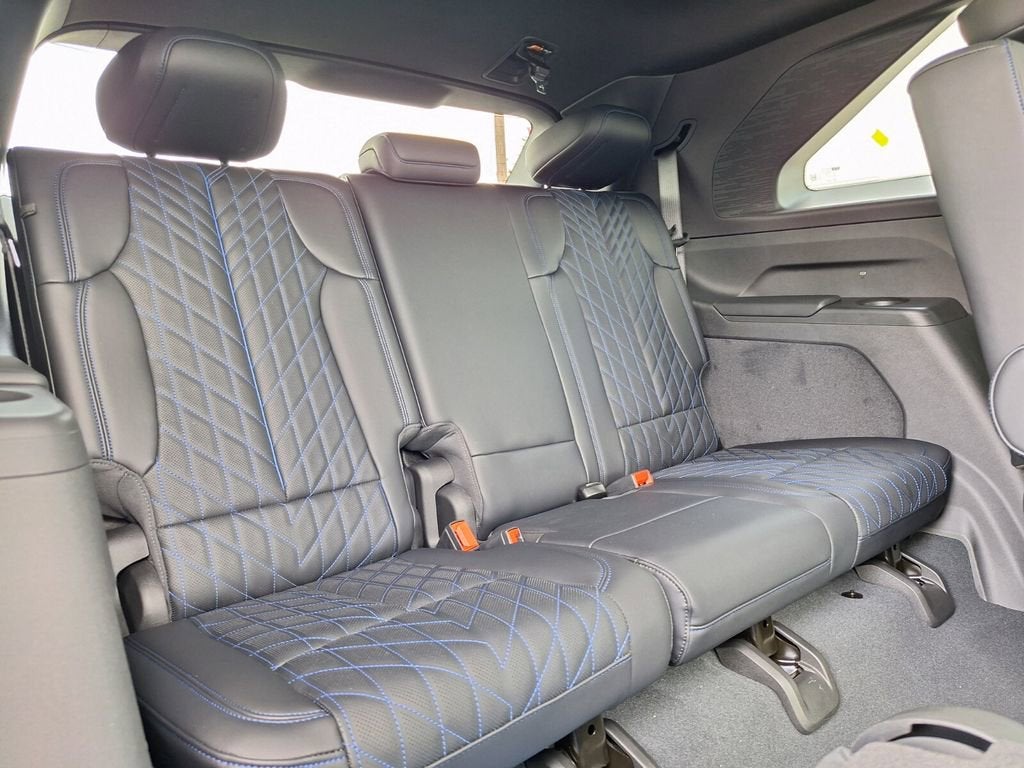 2025 Cadillac ESCALADE IQ Sport 1