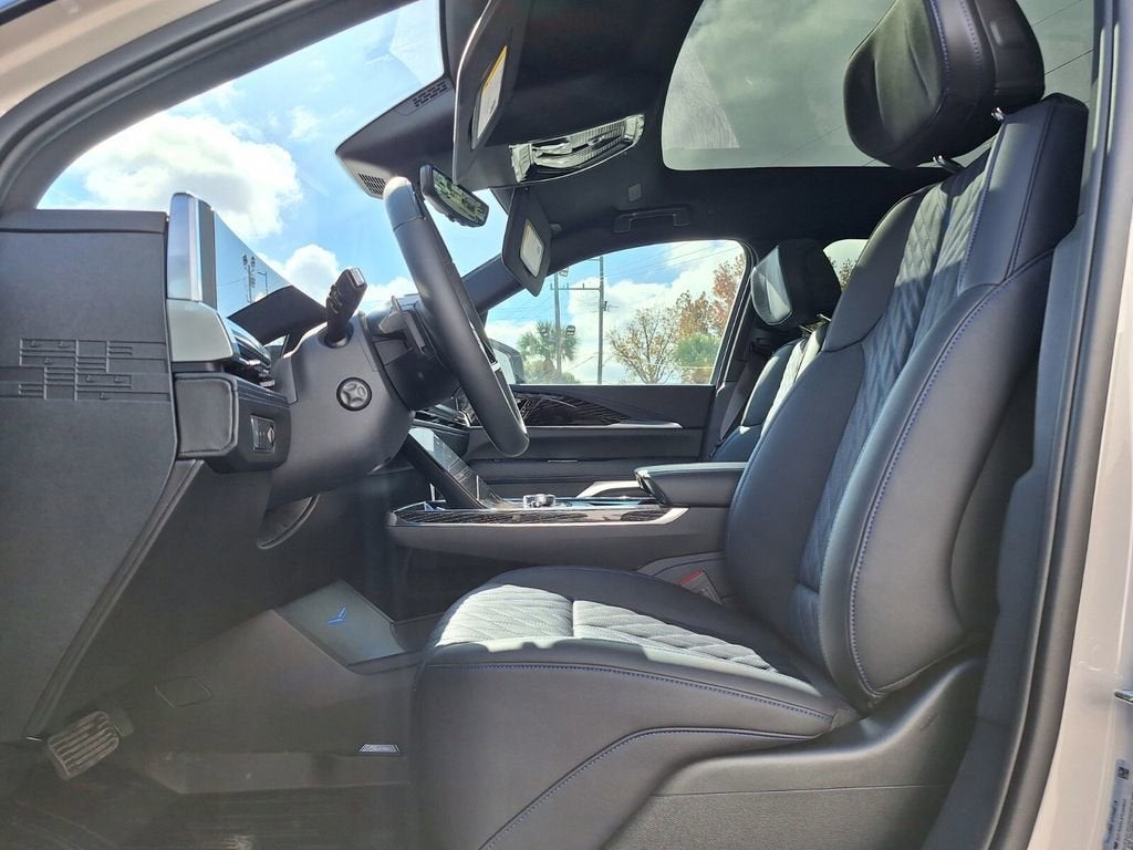 2026 Cadillac ESCALADE IQ Sport