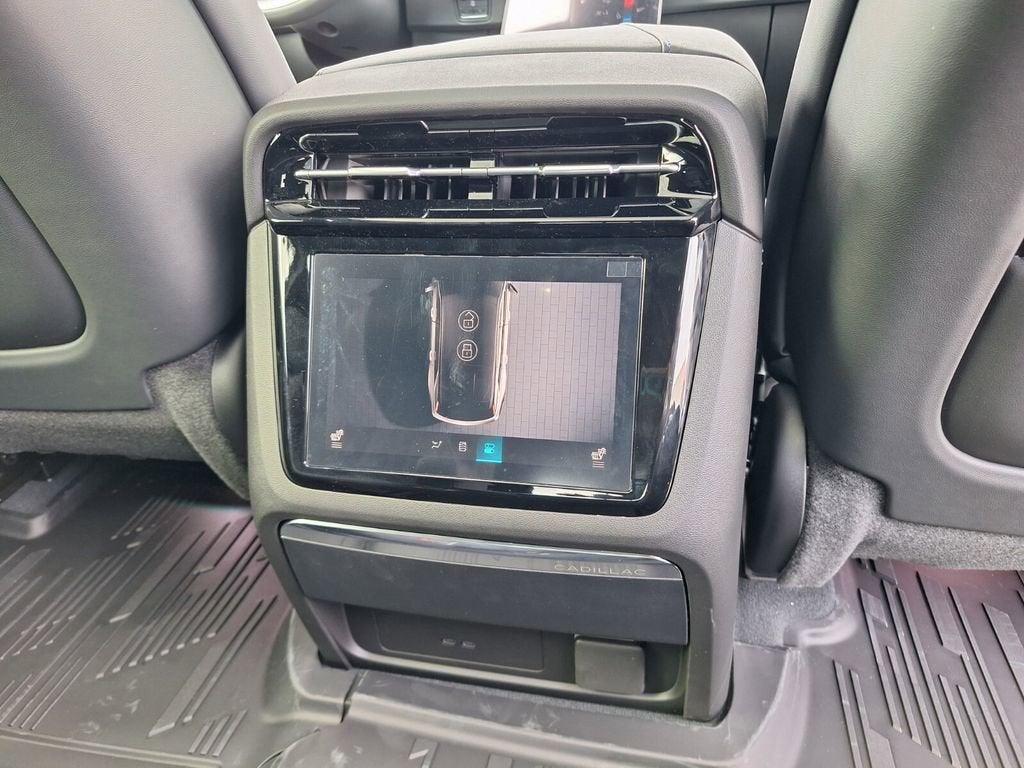 2026 Cadillac ESCALADE IQ Sport