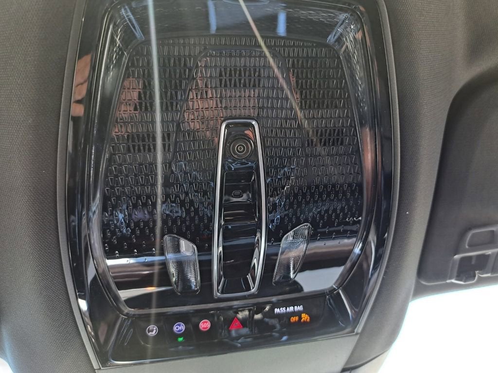 2025 Cadillac ESCALADE IQ Sport 1