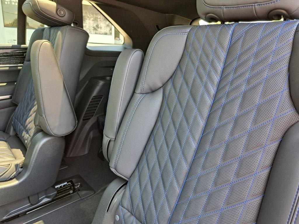 2025 Cadillac ESCALADE IQ Sport 1