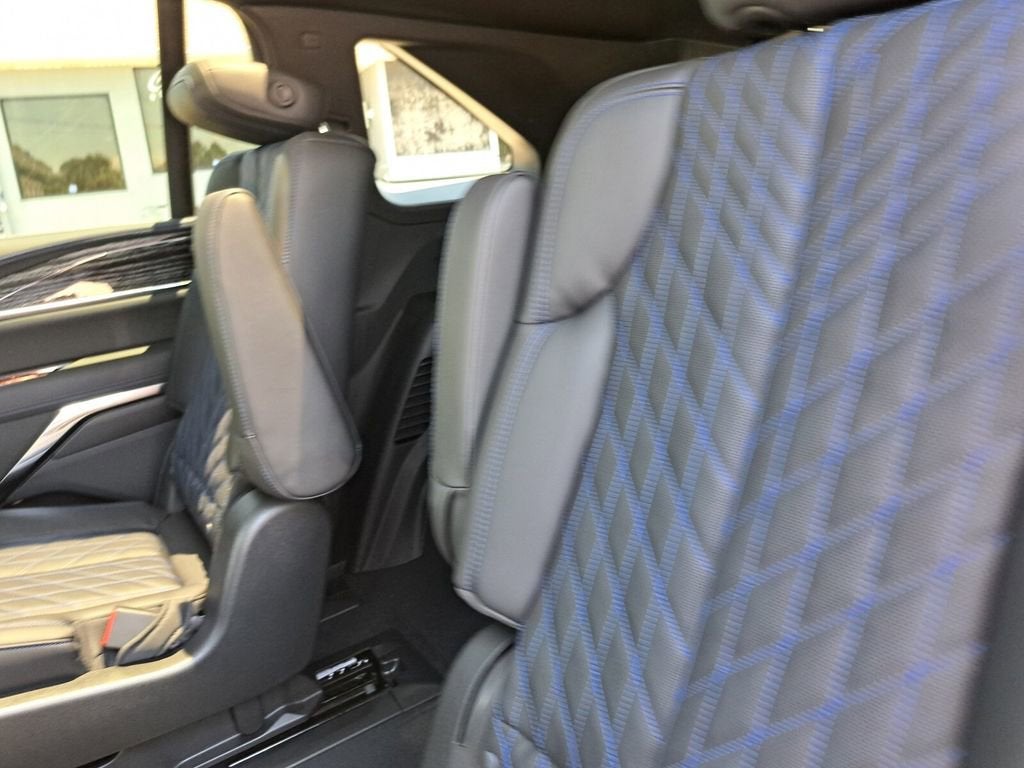 2025 Cadillac ESCALADE IQ Sport 1