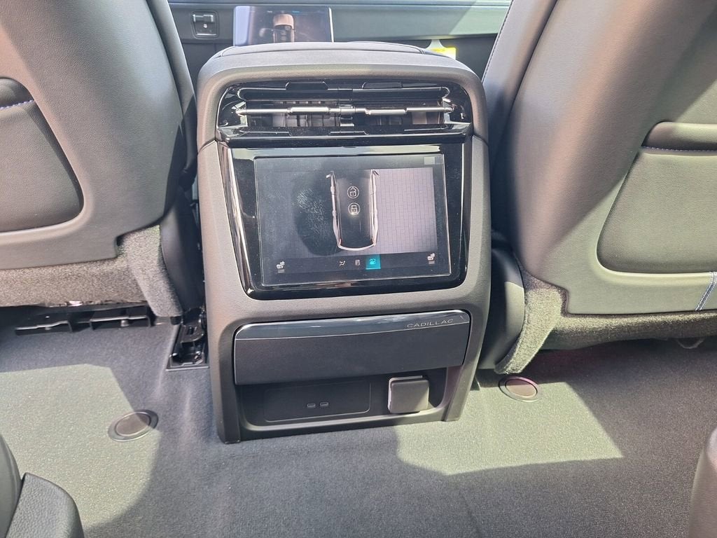 2026 Cadillac ESCALADE IQ Sport