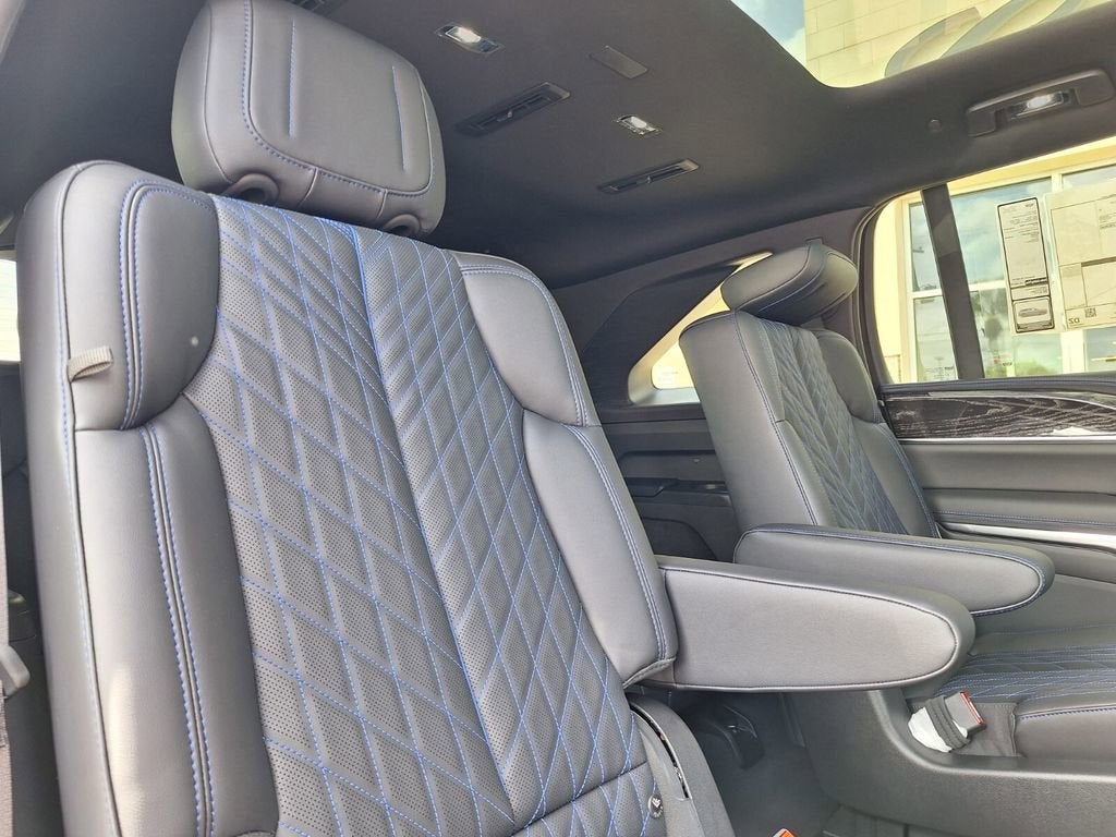 2026 Cadillac ESCALADE IQ Sport