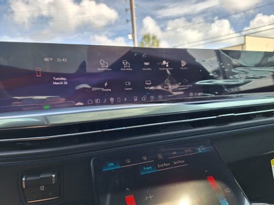 2026 Cadillac ESCALADE IQ Sport