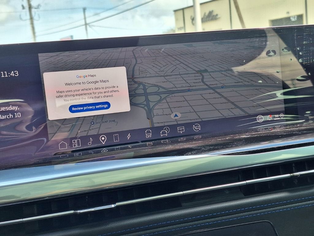 2026 Cadillac ESCALADE IQ Sport