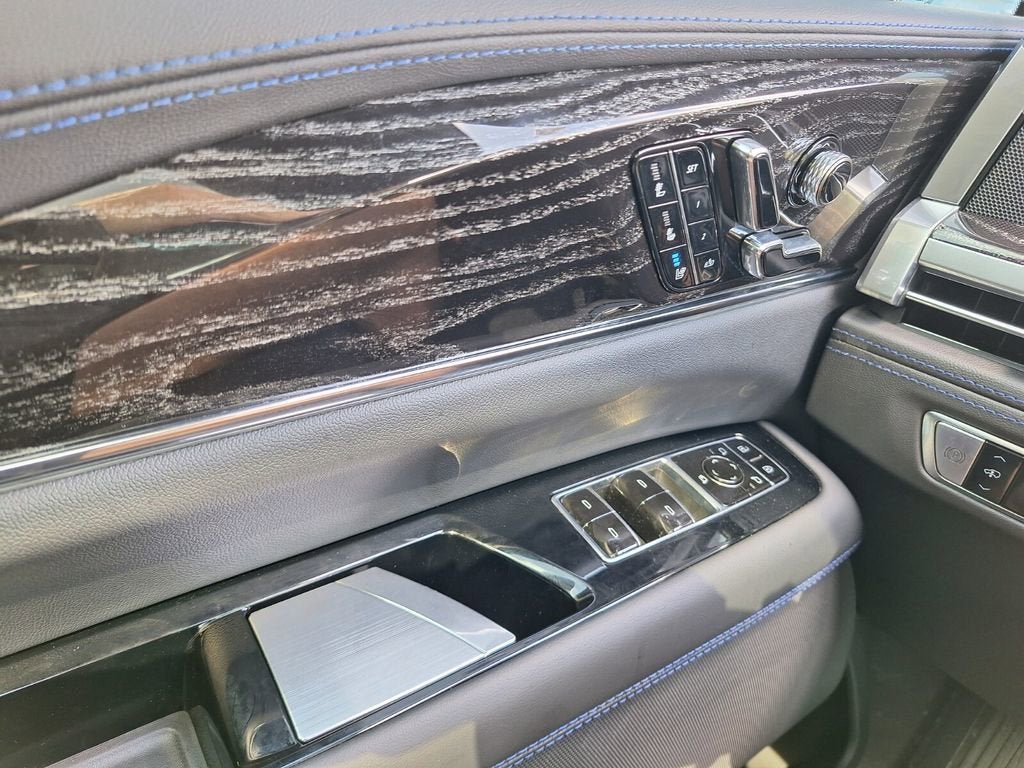 2026 Cadillac ESCALADE IQ Sport