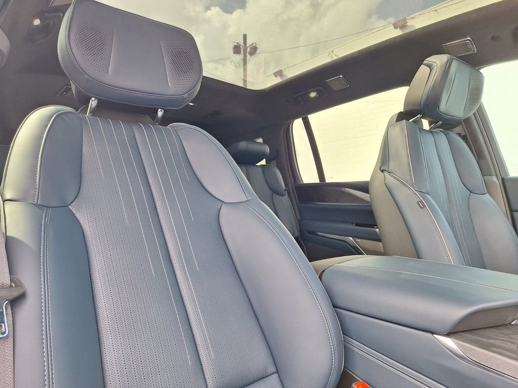 2026 Cadillac ESCALADE IQ Premium Sport