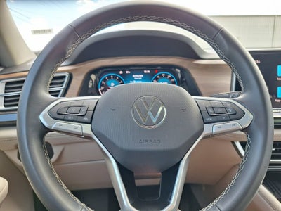 2025 Volkswagen Atlas 2.0T SE w/Technology