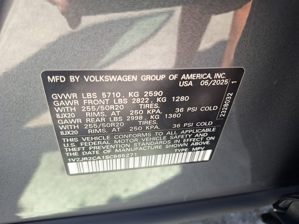 2025 Volkswagen Atlas 2.0T SE w/Technology