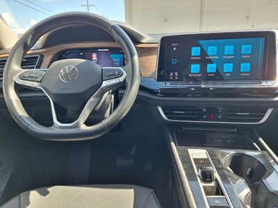 2024 Volkswagen Atlas 2.0T SE w/Technology