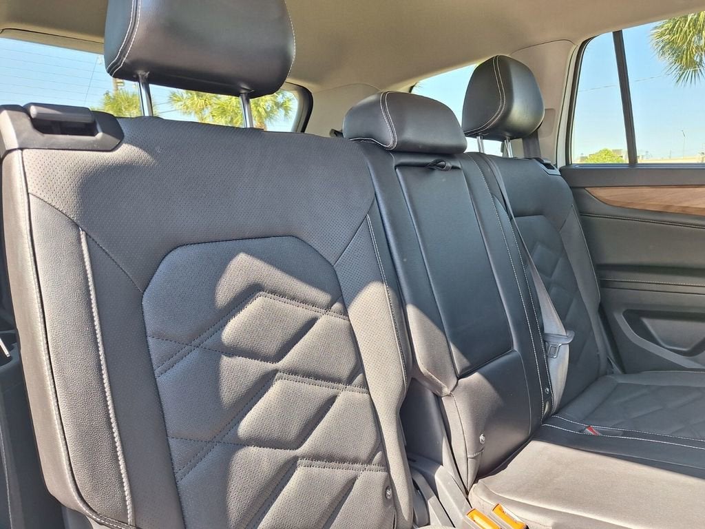 2024 Volkswagen Atlas 2.0T SE w/Technology