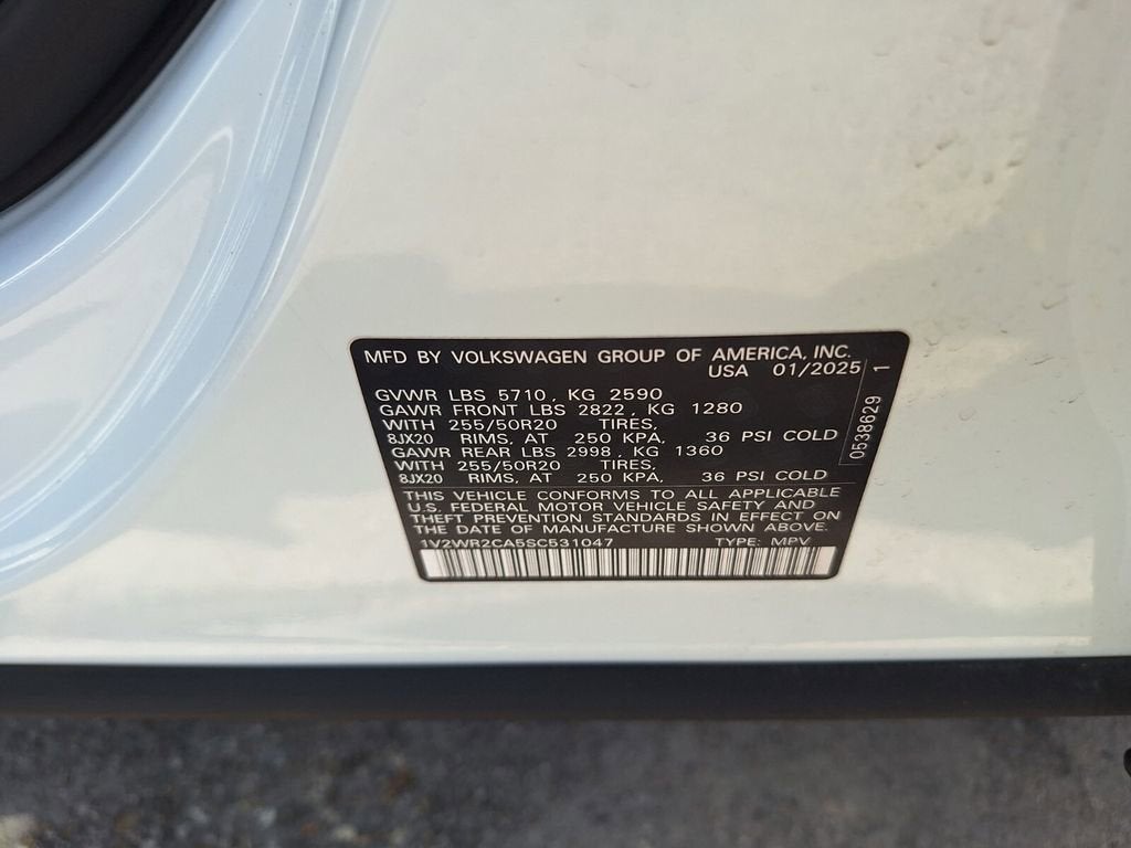 2025 Volkswagen Atlas 2.0T SE w/Technology