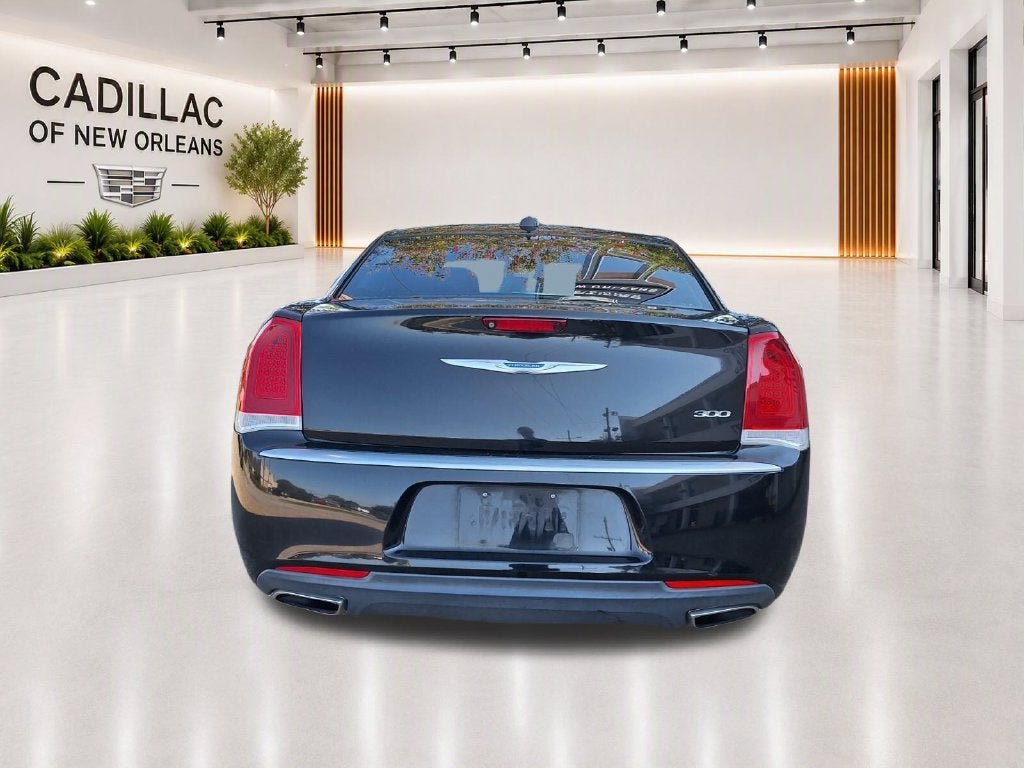 2020 Chrysler 300 Touring