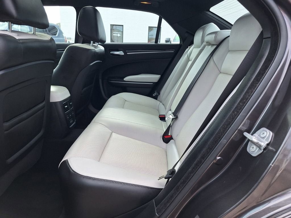 2021 Chrysler 300 300S