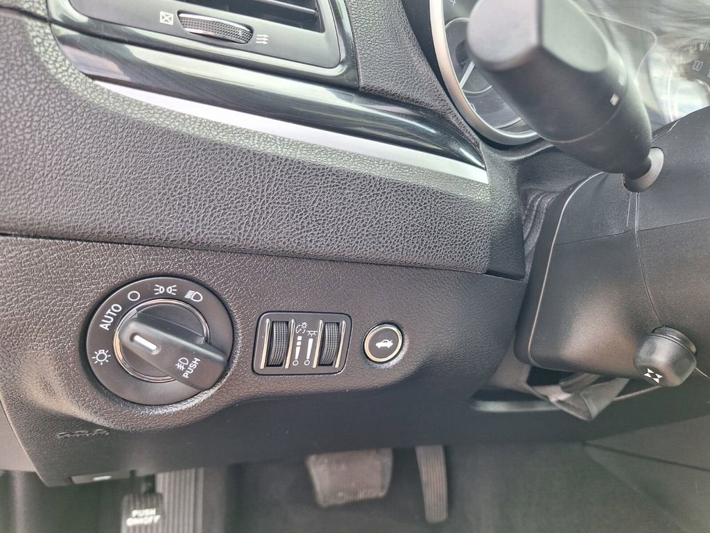 2021 Chrysler 300 300S