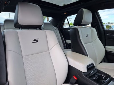 2021 Chrysler 300 300S