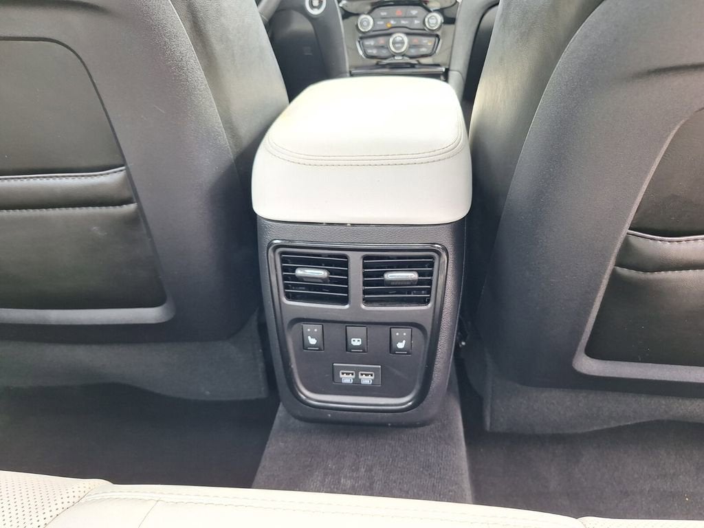 2021 Chrysler 300 300S