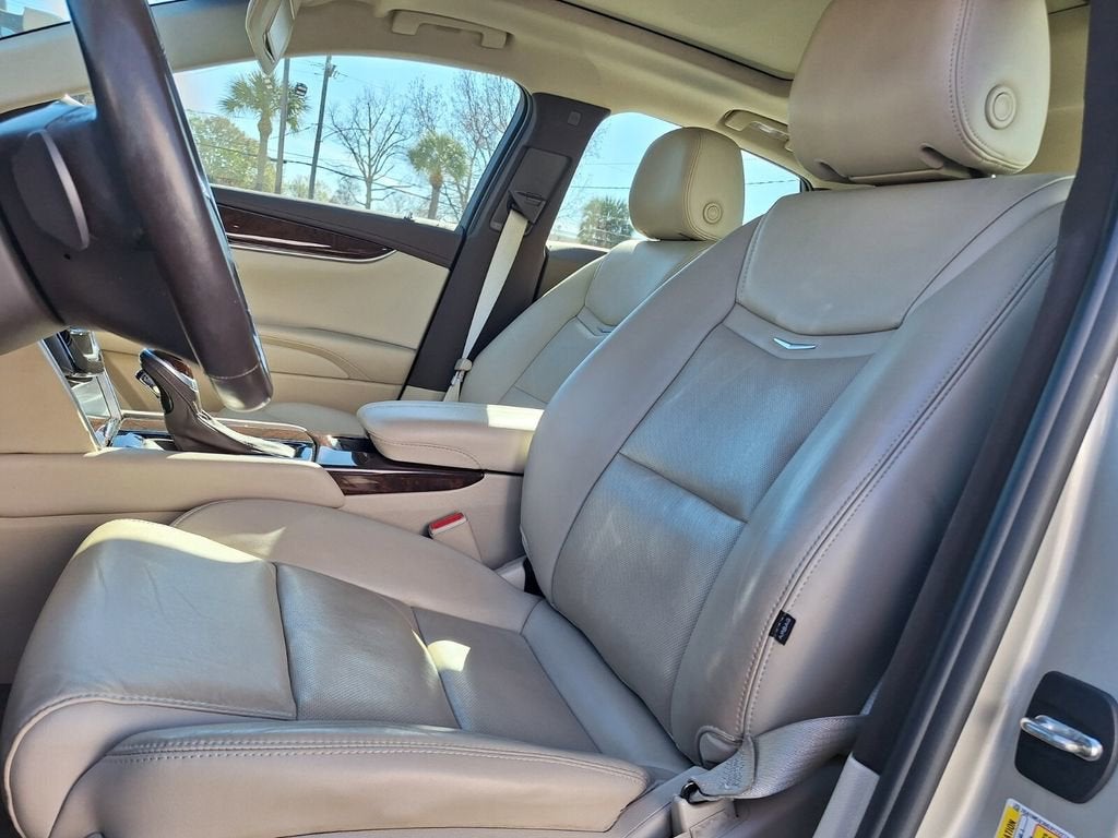 2016 Cadillac XTS Luxury Collection