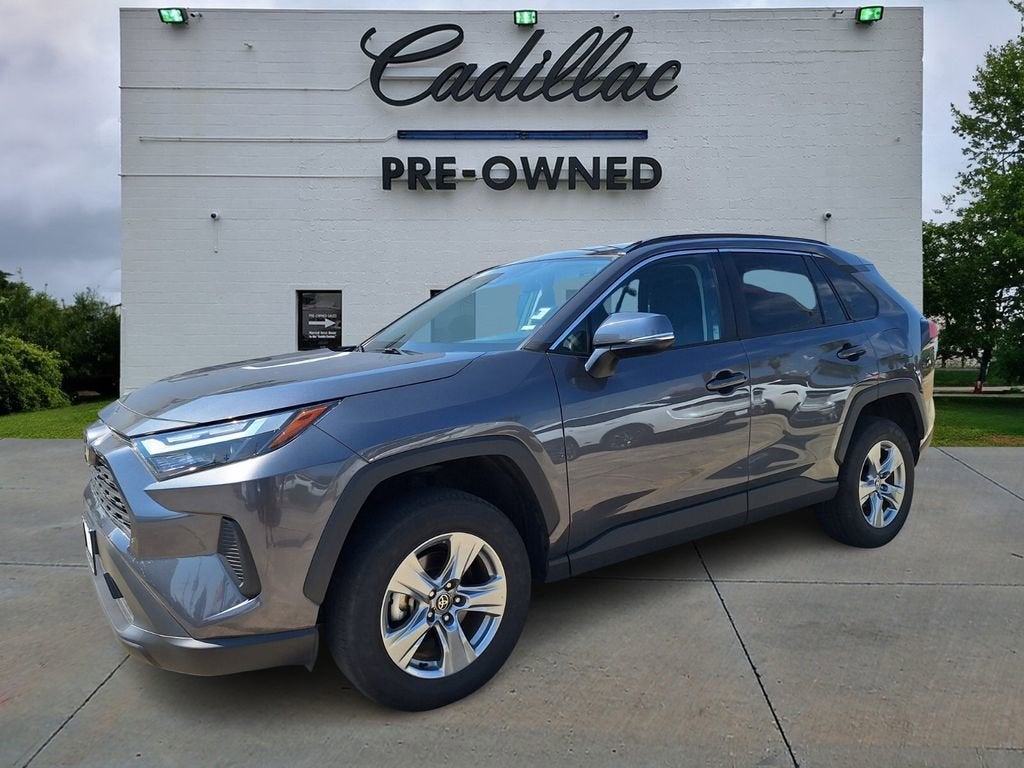 2024 Toyota RAV4 XLE