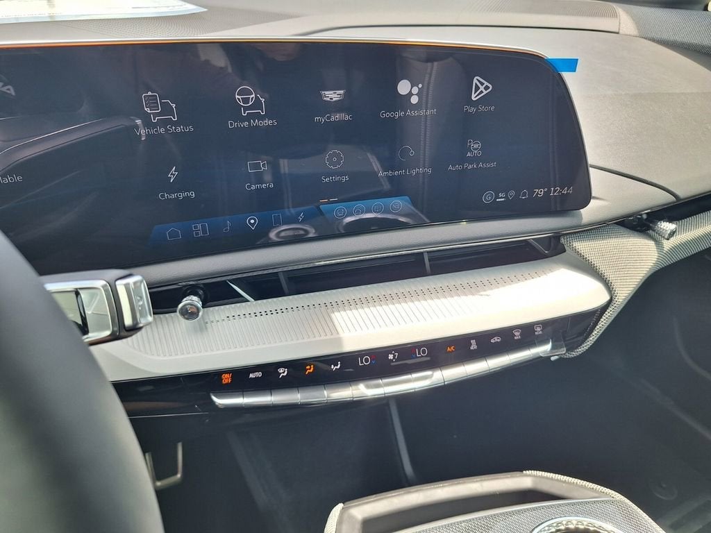 2026 Cadillac OPTIQ Luxury
