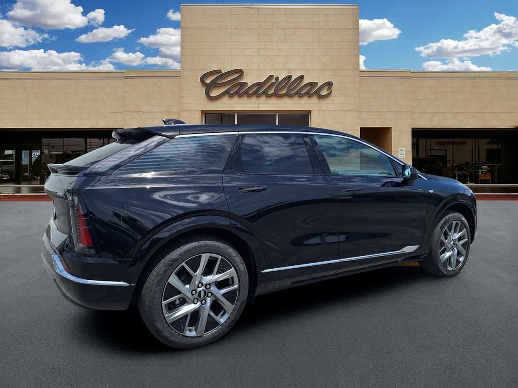2026 Cadillac OPTIQ Luxury
