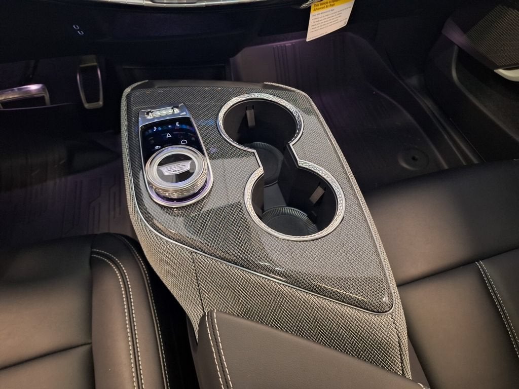2027 Cadillac OPTIQ Luxury