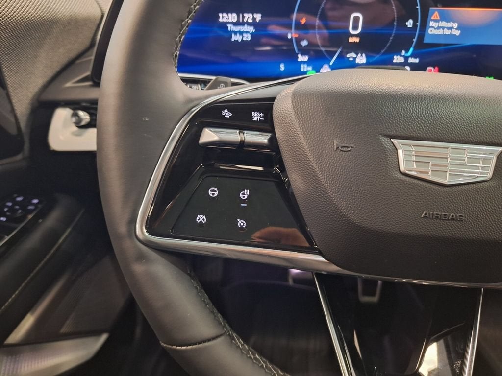 2027 Cadillac OPTIQ Luxury