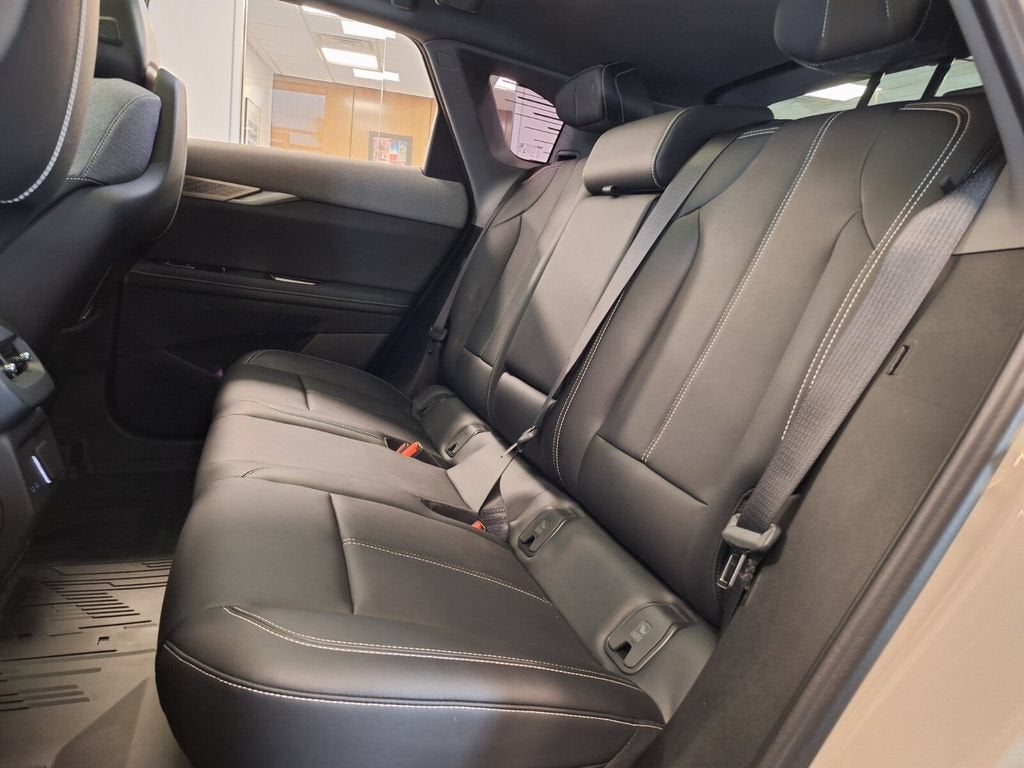 2027 Cadillac OPTIQ Luxury