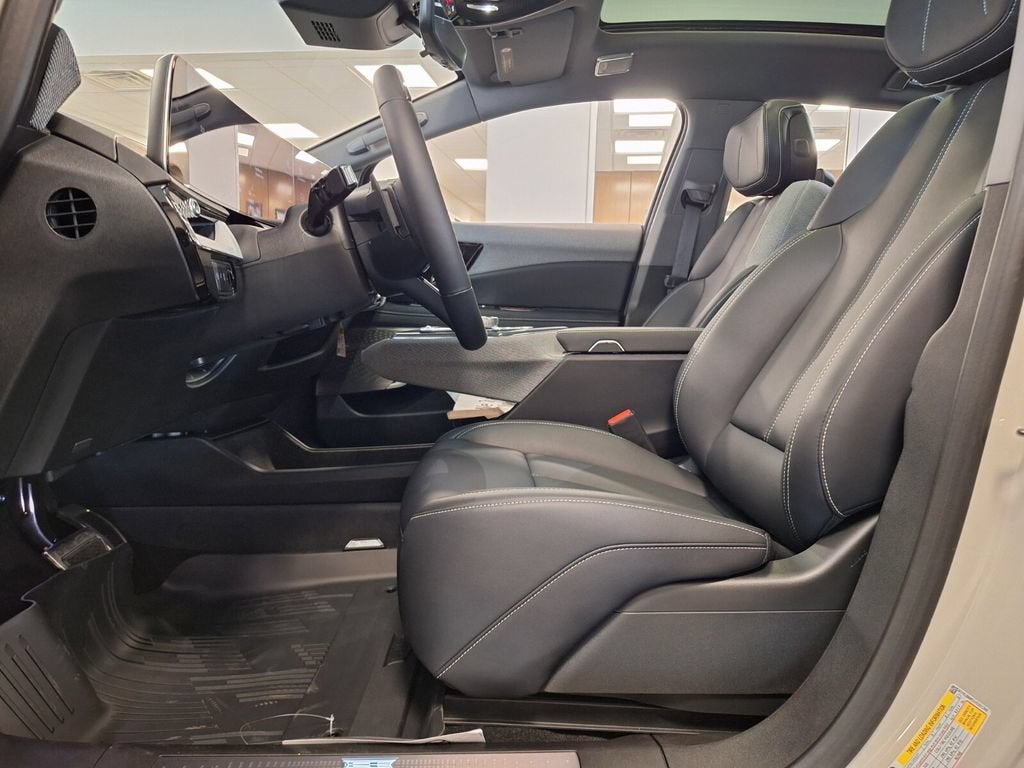 2027 Cadillac OPTIQ Luxury