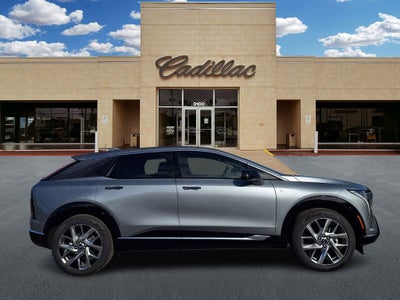 2026 Cadillac OPTIQ Luxury