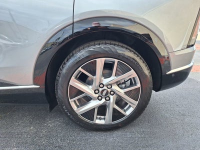 2026 Cadillac OPTIQ Premium Luxury