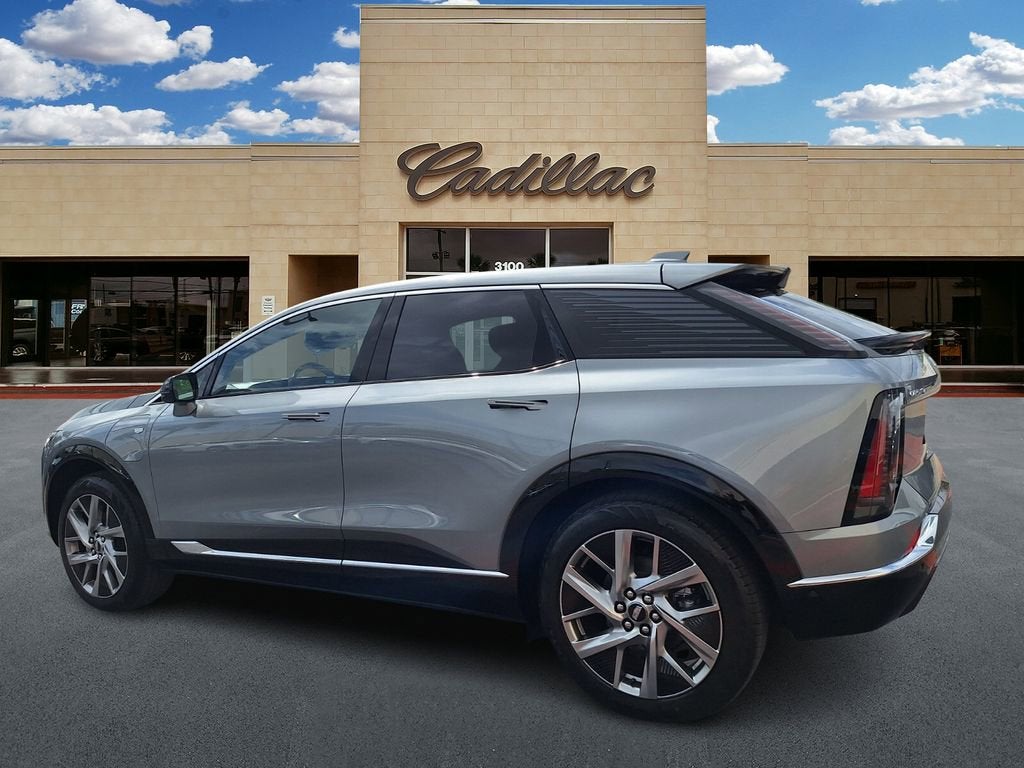 2026 Cadillac OPTIQ Premium Luxury