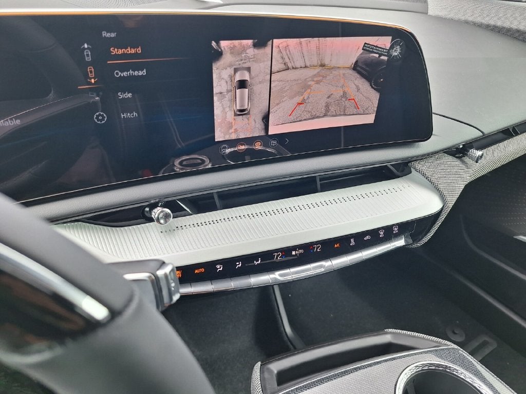 2027 Cadillac OPTIQ Premium Luxury