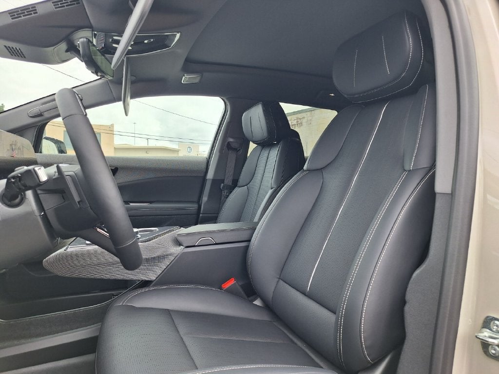 2027 Cadillac OPTIQ Premium Luxury