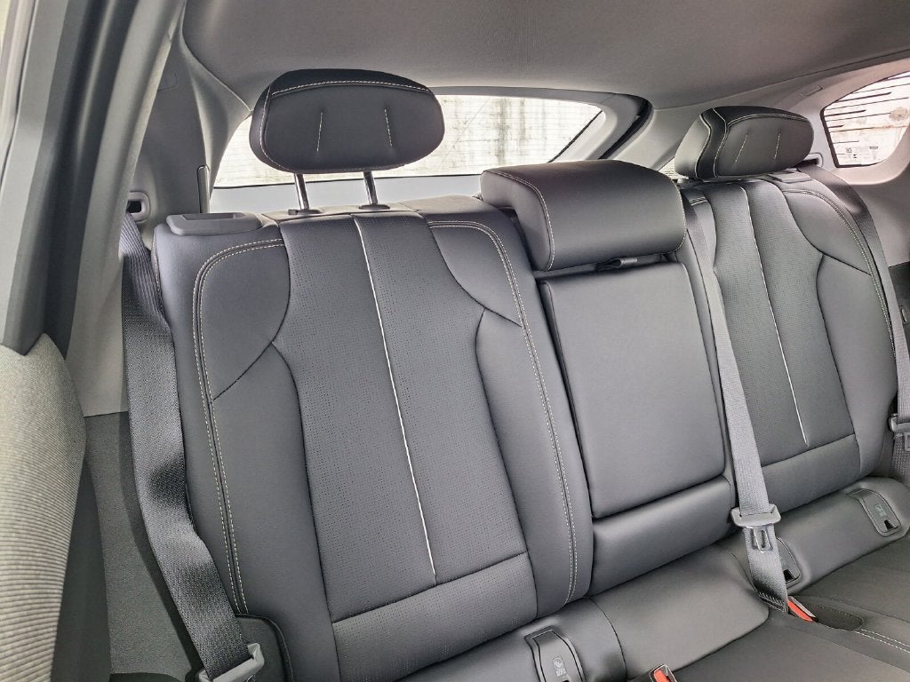 2027 Cadillac OPTIQ Premium Luxury