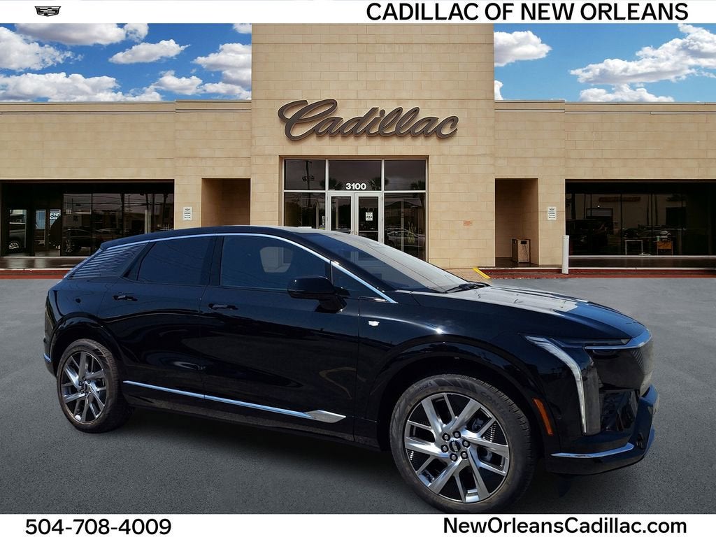2025 Cadillac OPTIQ Luxury 2