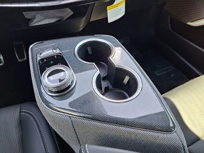 2025 Cadillac OPTIQ Luxury 2