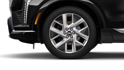 2025 Cadillac OPTIQ Luxury 2