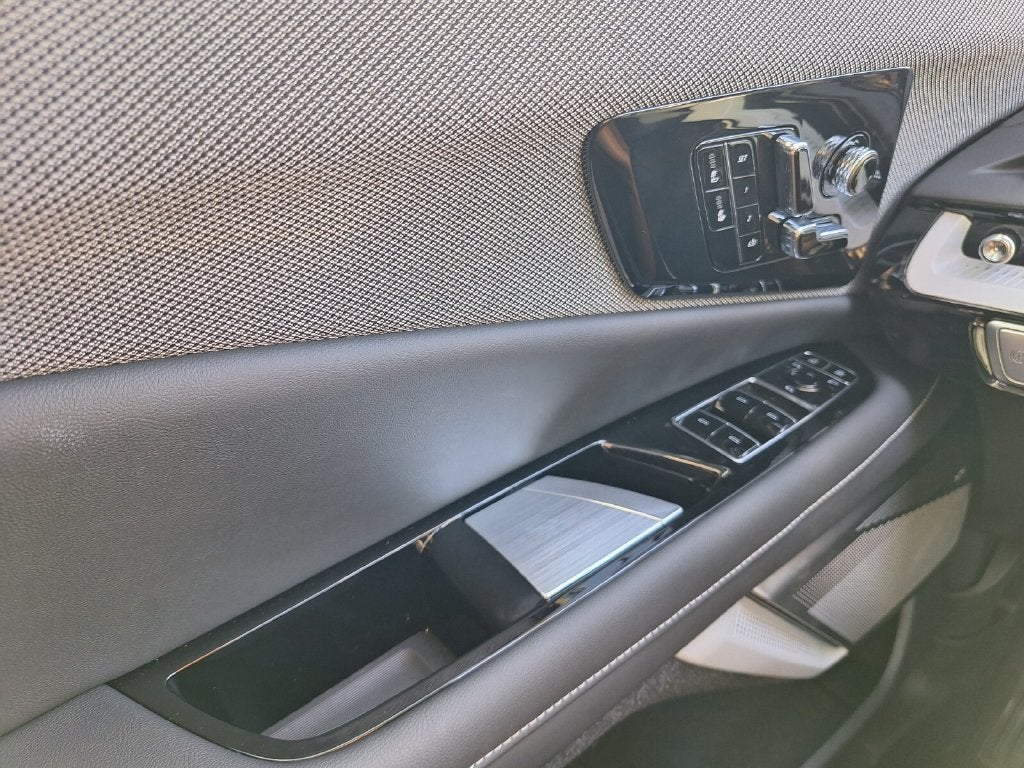 2027 Cadillac OPTIQ Sport