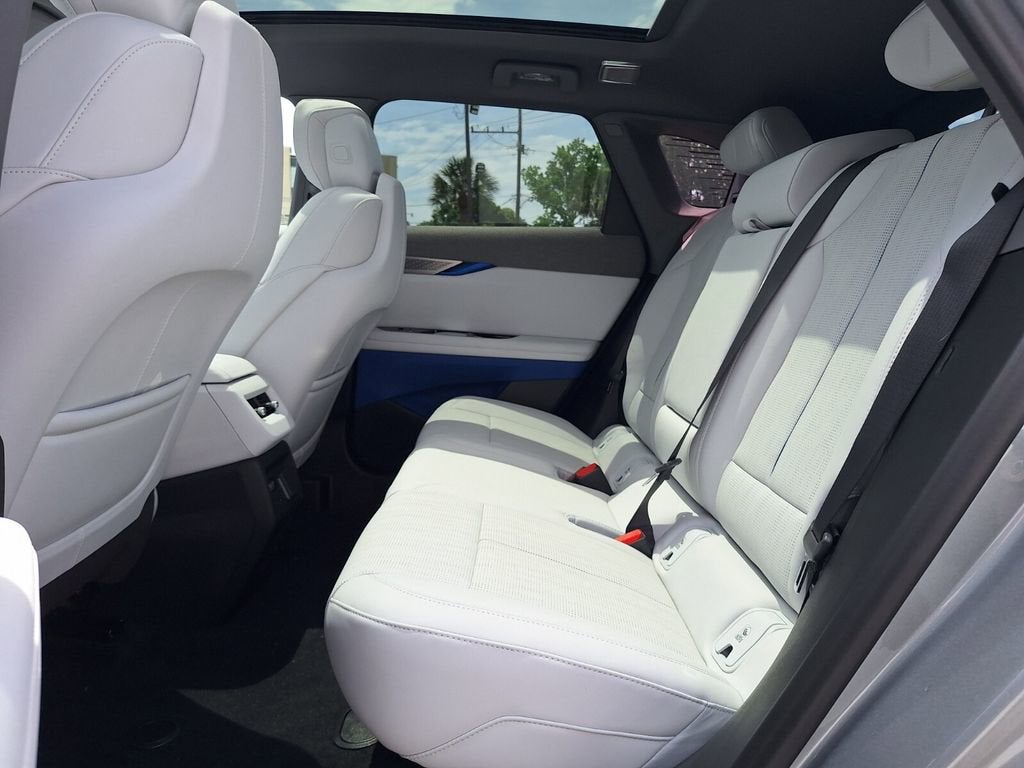 2026 Cadillac OPTIQ Premium Sport