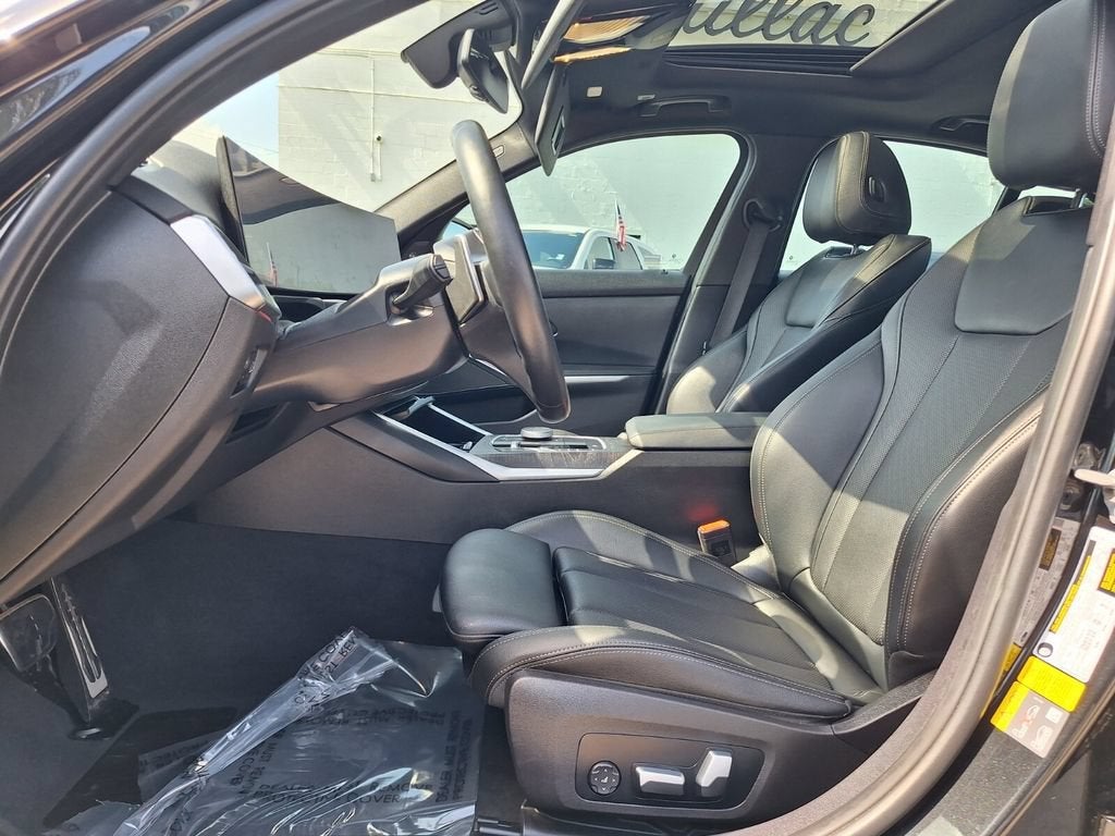 2023 BMW 3 Series 330e
