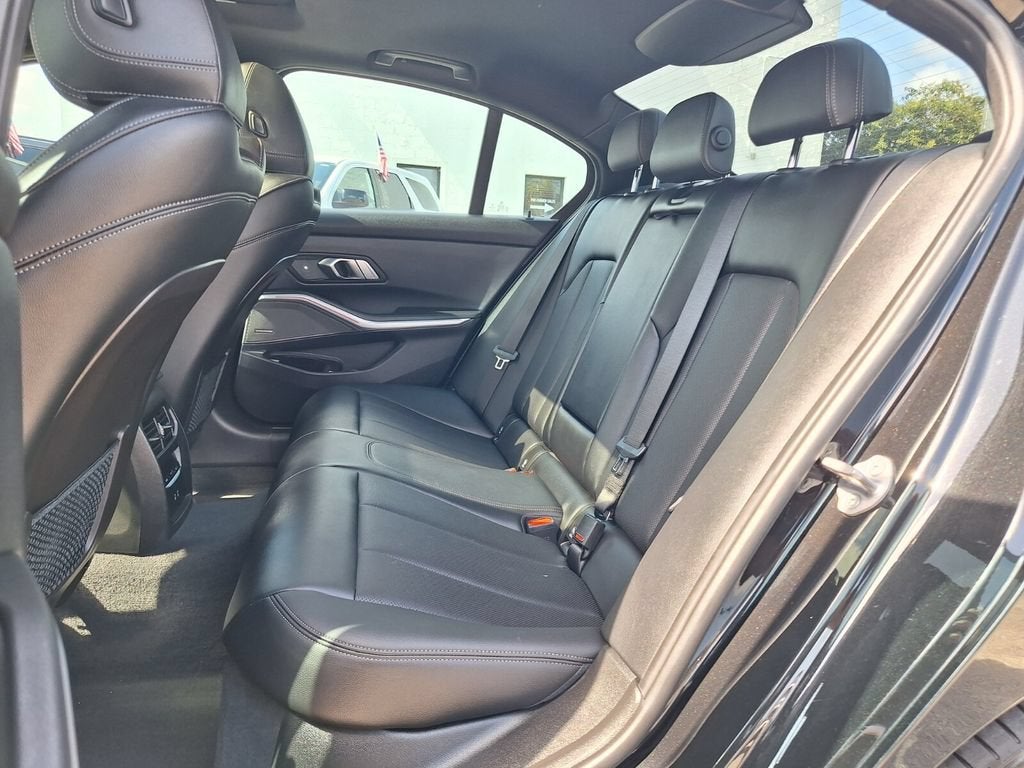 2023 BMW 3 Series 330e