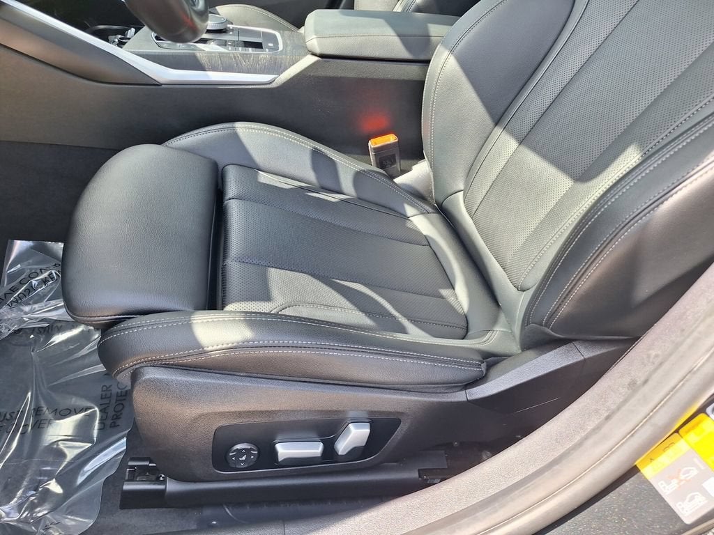 2023 BMW 3 Series 330e