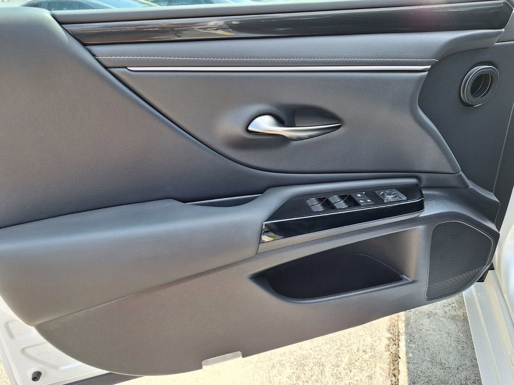 2025 Lexus ES ES 350