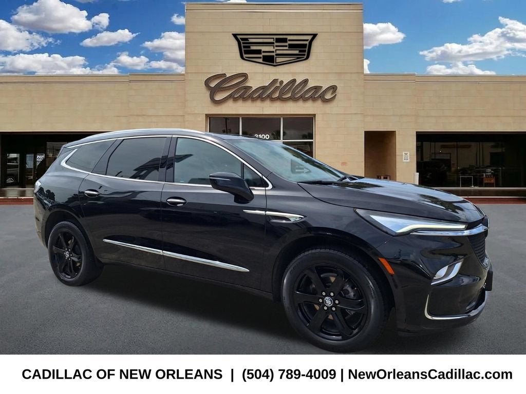2023 Buick Enclave Essence