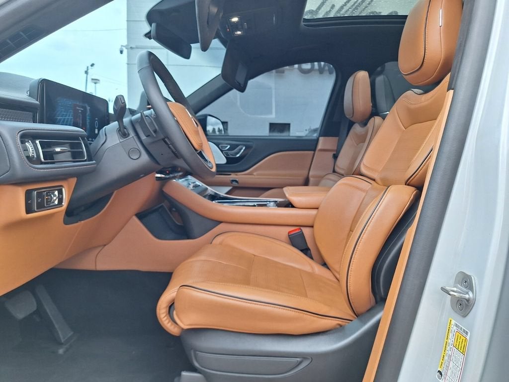 2025 Lincoln Aviator Black Label