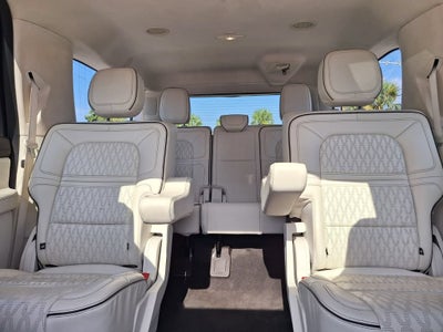 2021 Lincoln Navigator L Black Label