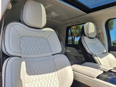 2021 Lincoln Navigator L Black Label