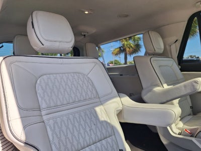 2021 Lincoln Navigator L Black Label
